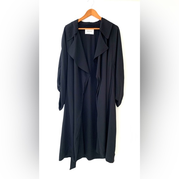 Aritzia Babaton Bascom Lightweight Black Flowy Trench Coat Medium - Picture 3 of 8